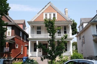 Building Photo - 259 Ashland Ave
