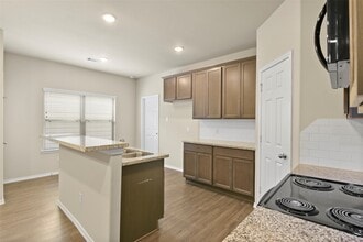 Building Photo - 9650 Warm Spring Building Photo - 9650 Warm Spring