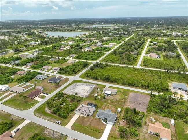 Foto del edificio - 11707 Willmington Blvd