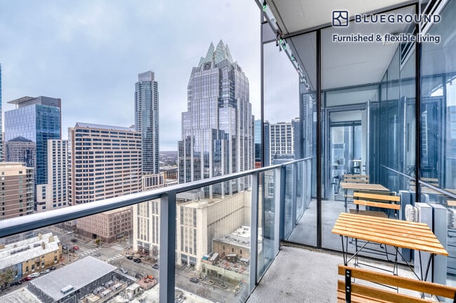 Building Photo - 501 Brazos St