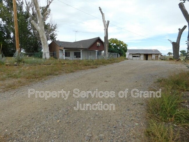 Building Photo - 1278-1215 15 Rd