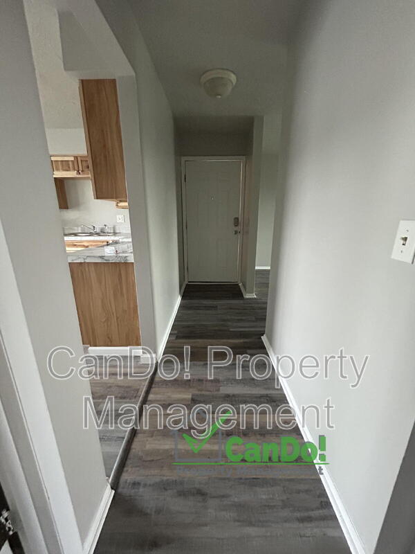 Foto del edificio - 210 Carol Dr