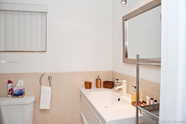 Building Photo - 253  172nd St  023 Sunny Isles Beach Fl 33160