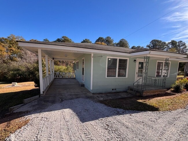 Building Photo - 2 Bedrooms- 1 Bathroom- House in Rome!