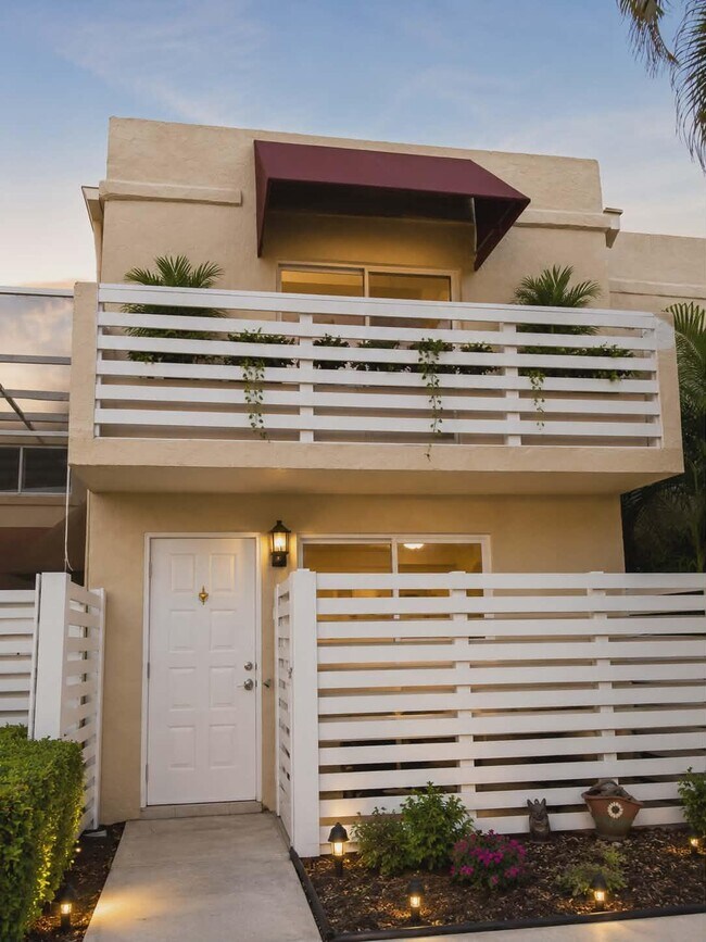 Foto del edificio - 535 NW 98th Ave