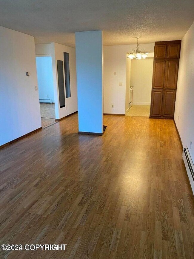 Foto del edificio - 2 Bed / 1 Bath Condo With Washer / Dryer i...