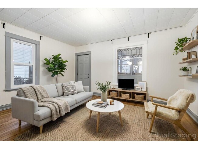 Foto del edificio - 3451 N Oliver Ave