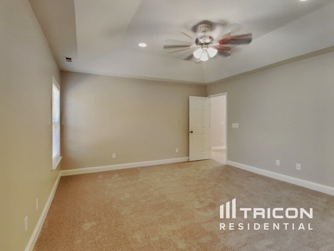 Building Photo - 113 Smart Ct