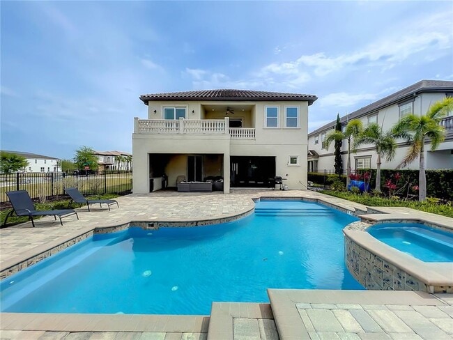Foto del edificio - 760 Golden Bear Dr