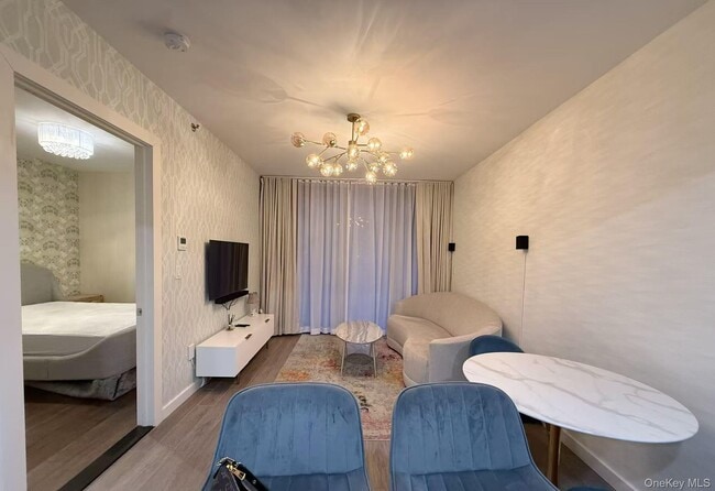 Building Photo - 144-27 Sanford Ave