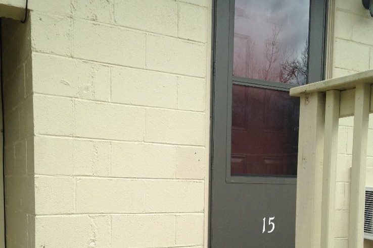 Entrance - 80 Jones Rd