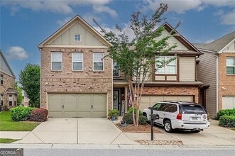 Building Photo - 2344 Attewood Dr