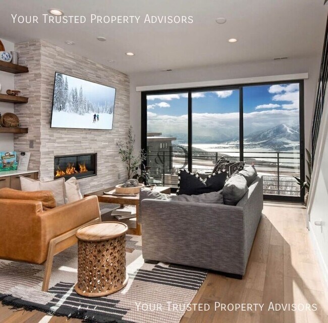 Foto del edificio - 807 E Klaim Dr