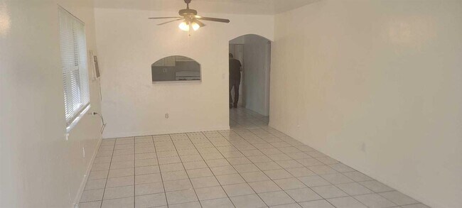 Foto del edificio - 1855 Sherman St