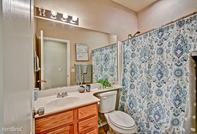 Foto del edificio - 3 br, 2 bath House - 8377 W. Melinda Lane