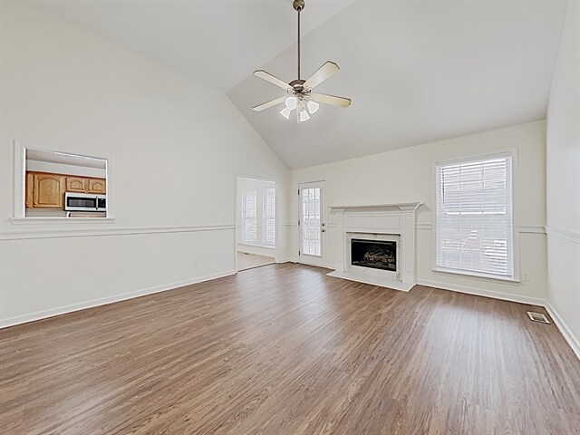 Building Photo - 530 Heartland Lane