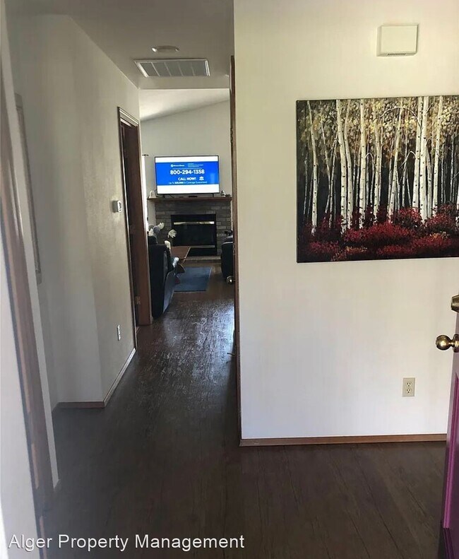 Foto del edificio - 2 br, 2 bath House - 900 NW Leisure Lane