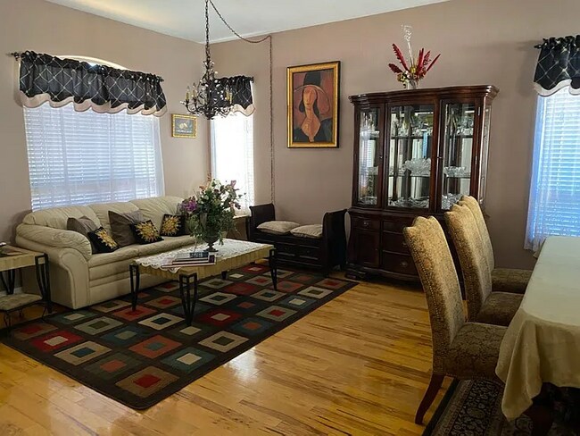 Foto del edificio - 16825 N 63rd St