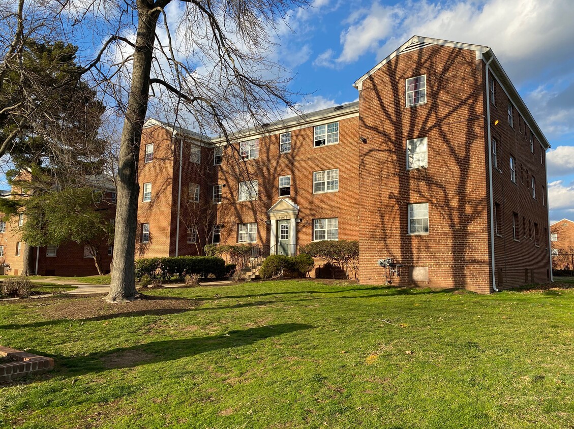 Vista Gardens Apartments Falls Church, VA