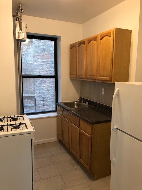 Foto principal - 541 W 142nd St