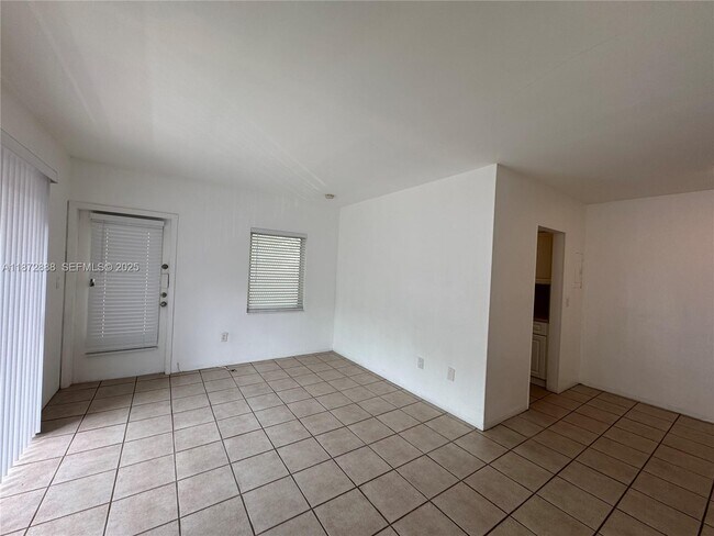 Foto del edificio - 921 Meridian Ave