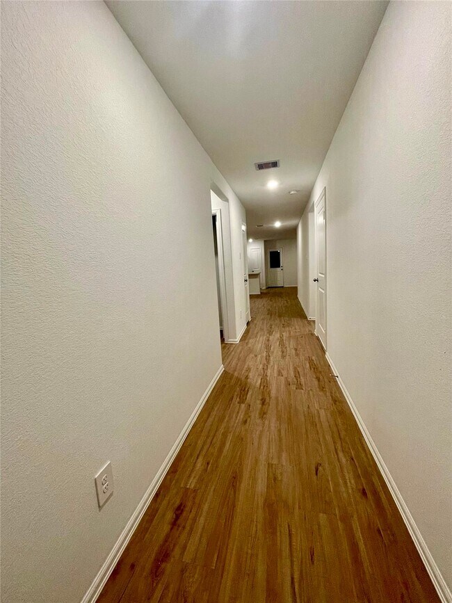 Foto del edificio - 24242 Breckenridge Pass Ln