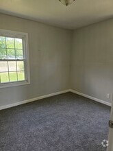 Building Photo - 610 St Monica Dr