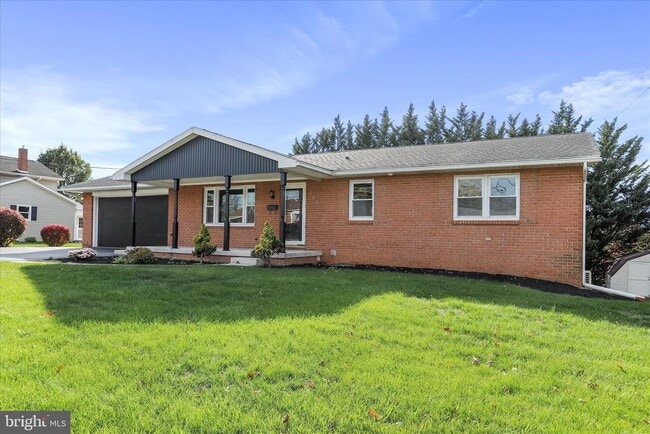 Building Photo - 140 Williamson Ave