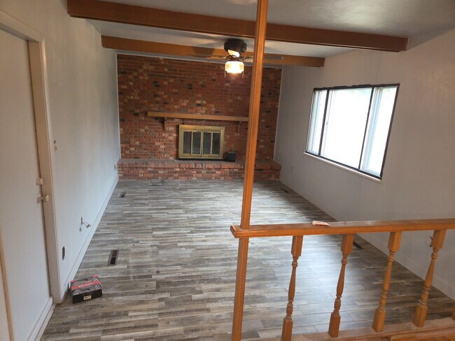 Foto del edificio - 437 S Vaughn Way