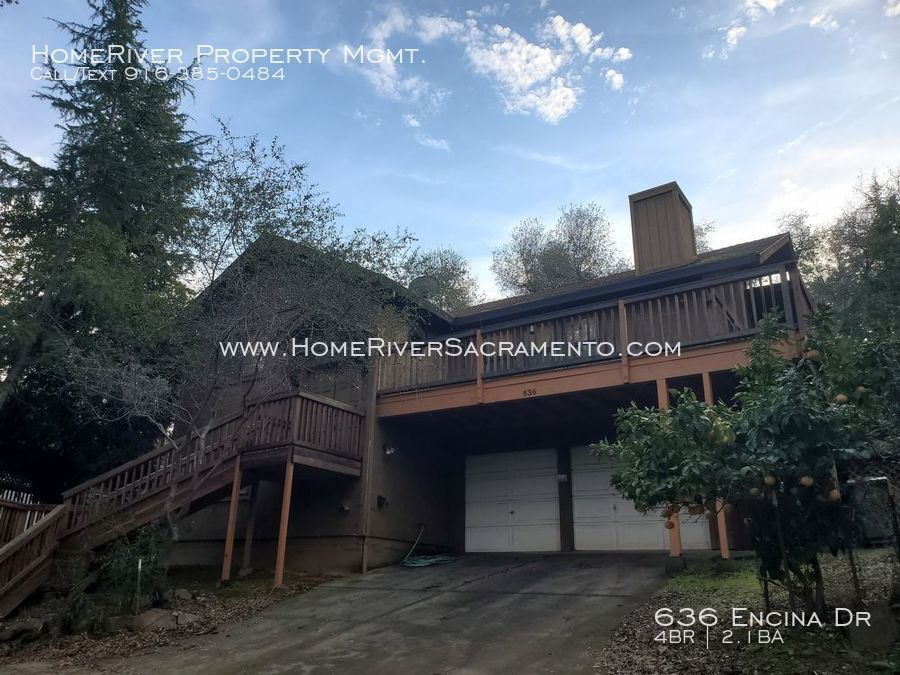 WALK TO FOLSOM LAKE FROM THIS SECLUDED ESTATE House for Rent in El