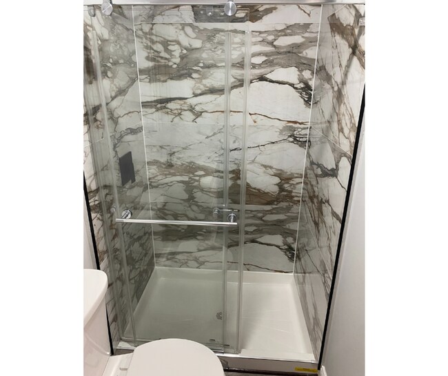 Foto del edificio - 210 N Mount St