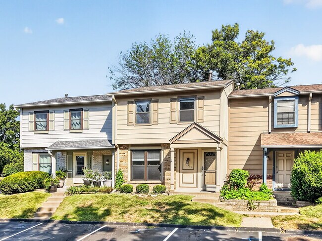 Building Photo - 13391 Hiddendale Ln
