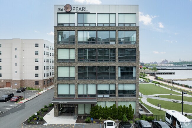 Foto del edificio - The Pearl