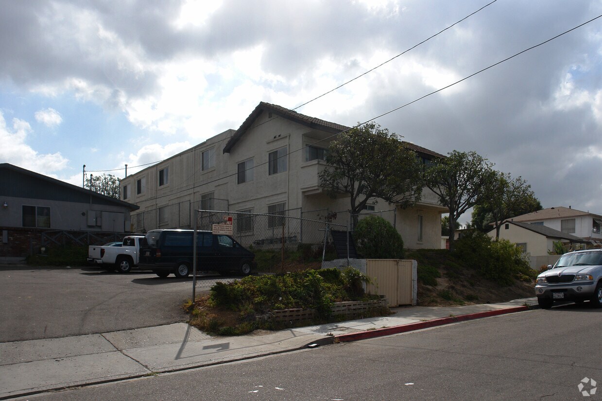 Foto del edificio - 227-305 Norton Ave