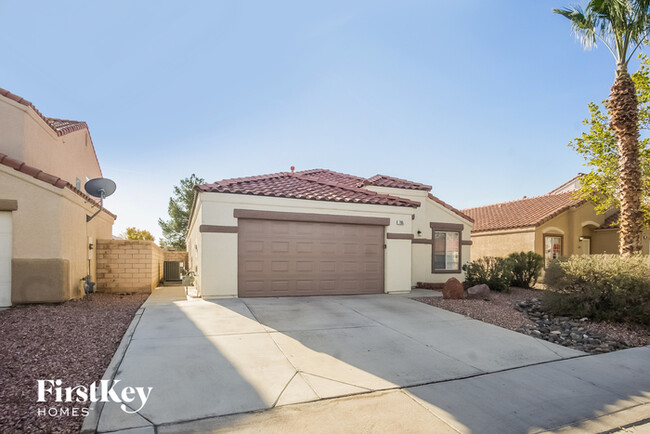 Building Photo - 705 Moonlight Mesa Dr