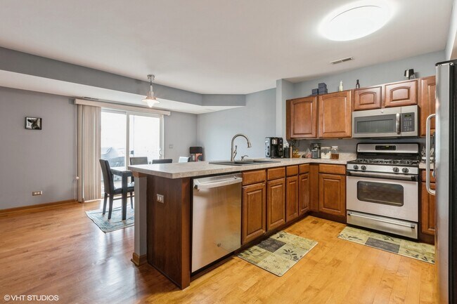 Foto del edificio - 1755 Alexandria Ln