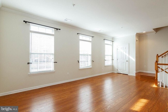 Building Photo - 2702 Sheffield Hill Way