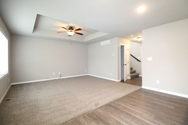 Building Photo - SOUTH ANKENY!! 3 Bedroom, 2.5 Bath Home in Ankeny