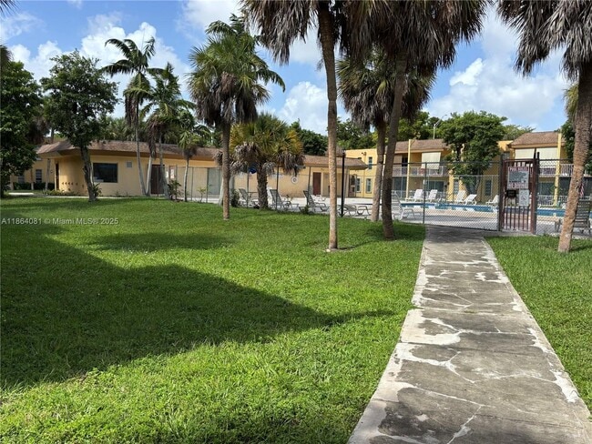 Foto del edificio - 13700 SW 62nd St
