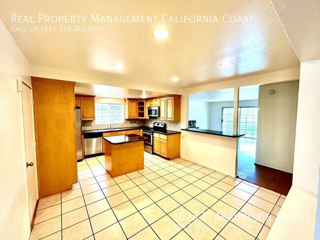 Building Photo - 3 Bed 2 Bath Single Family Home in North C...