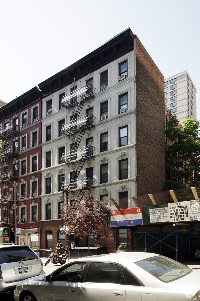 Building Photo - 236 E 28th St