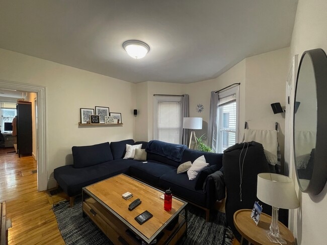 Foto del edificio - 23 Hall St