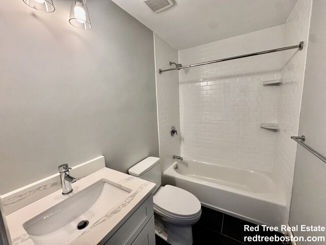 Building Photo - 97 Spring St