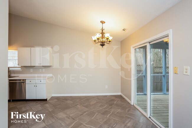 Building Photo - 501 Thomas Point Dr