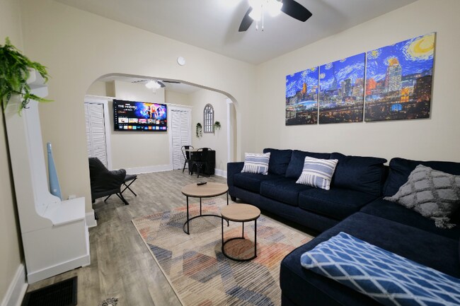 Photo - 219 Taylor Ave House