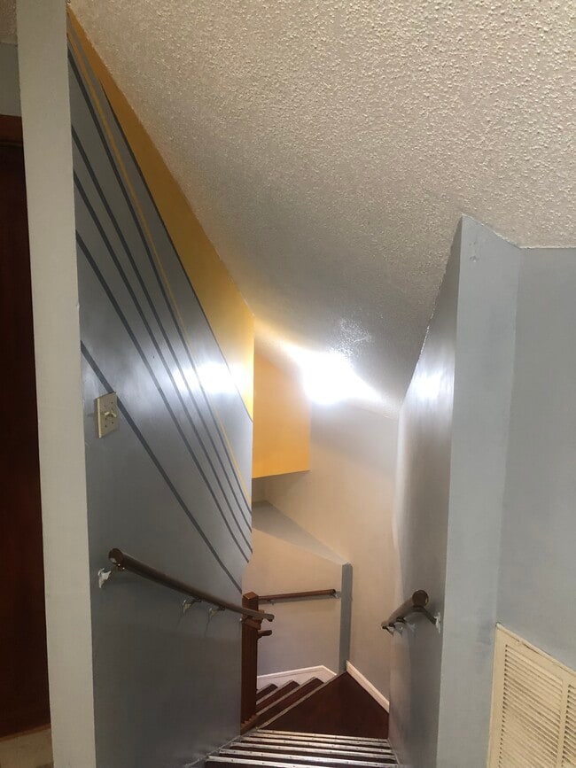 Building Photo - 111 Maxfield St