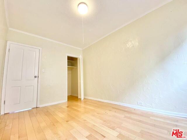 Foto del edificio - 485 S Roxbury Dr