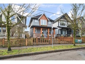 Building Photo - 17394-17392 2 Ave