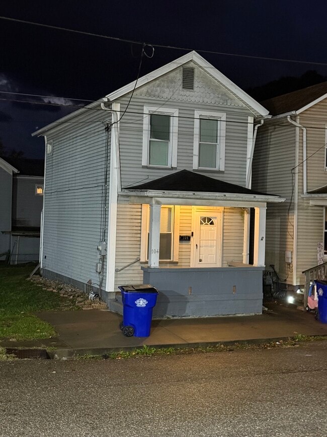 Building Photo - 104 Boyce St