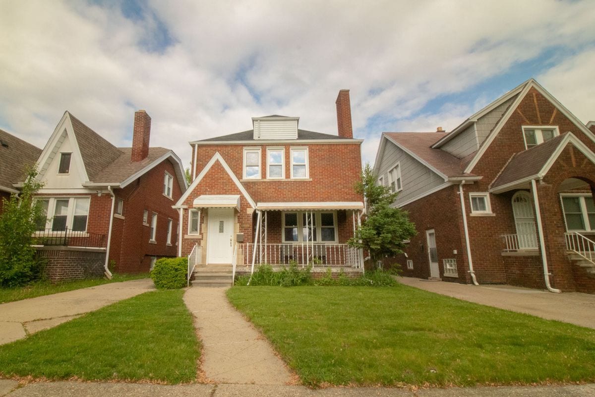 Primary Photo - 6630 Hartwell St